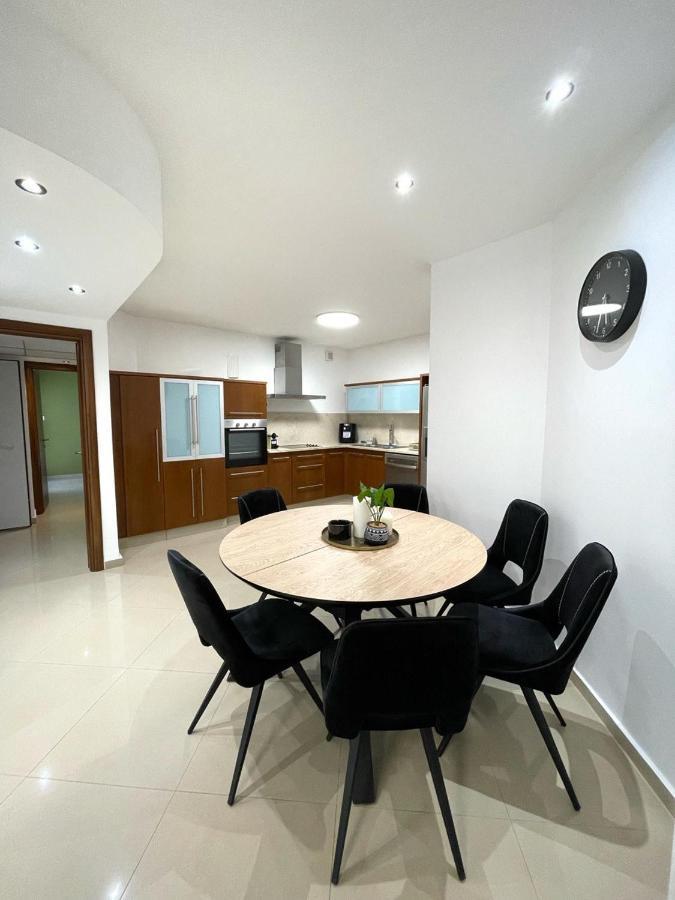 Family Pearl Eilat Appartement Buitenkant foto